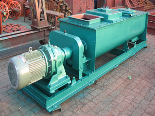 山東(dong)雙軸粉塵加濕(shi)機