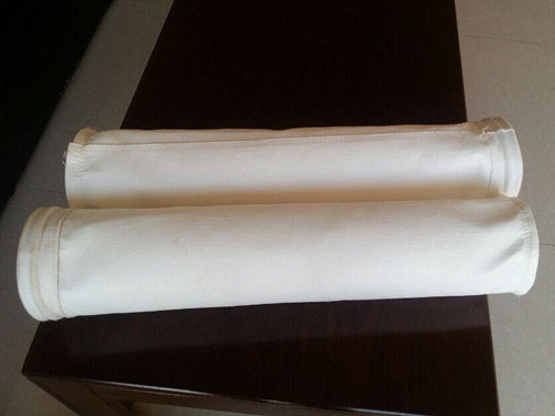 山東(dong)常溫除塵器(qi)布袋